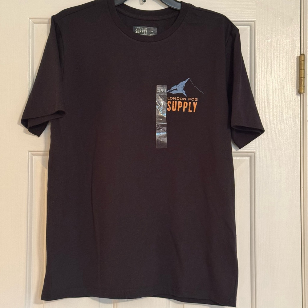 London Fog Black Graphic Print “Life is Meant for Adventure” T-Shirt